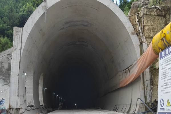 四川公路橋梁隧道工程定期檢測